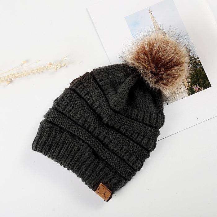 Wholesale Ponytail and Wool Ball Knitted Warm and Thick Wool Hats JDC-FH-HengYu001