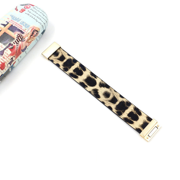 Jewelry WholesaleWholesale wide leather leopard print magnetic clasp bracelet JDC-BT-KN006 Bracelet 酷牛 %variant_option1% %variant_option2% %variant_option3%  Factory Price JoyasDeChina Joyas De China