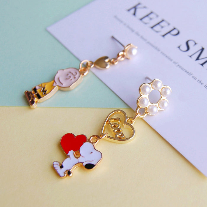 Wholesale Cute Cartoon Charlie Asymmetric Earrings Stud Earrings JDC-ES-naiseng005