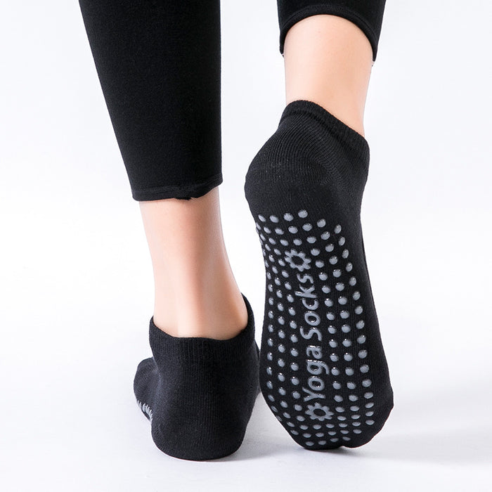 Wholesale Silicone Non-Slip Professional Yoga Socks JDC-SK-ManP009