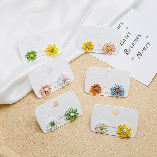 Jewelry WholesaleWholesale 925 Silver Needle Daisy Flower Alloy Earrings JDC-ES-Mdd005 Earrings 萌豆豆 %variant_option1% %variant_option2% %variant_option3%  Factory Price JoyasDeChina Joyas De China