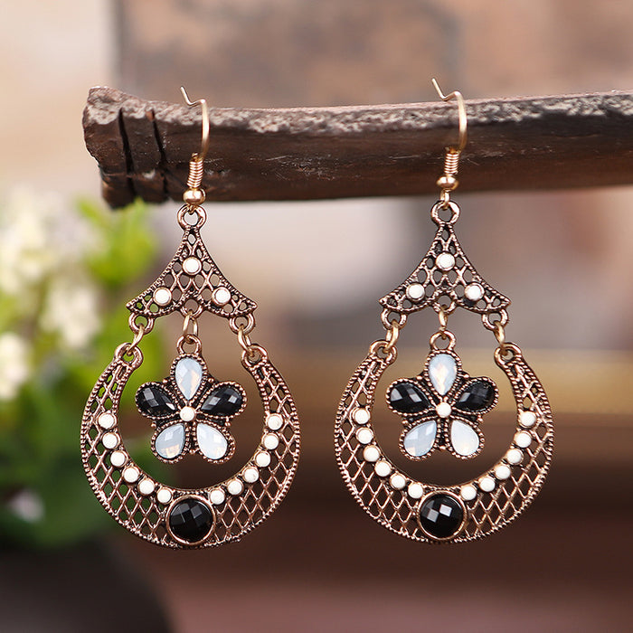 Wholesale Earrings Alloy Vintage Hollow Small Flowers MOQ≥2 JDC-ES-Daiq048