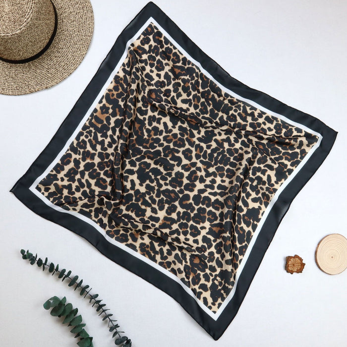 Jewelry WholesaleWholesale Imitation Silk Leopard Print Silk Scarf JDC-SS-RCheng001 Silk Scarf 瑞诚 %variant_option1% %variant_option2% %variant_option3%  Factory Price JoyasDeChina Joyas De China