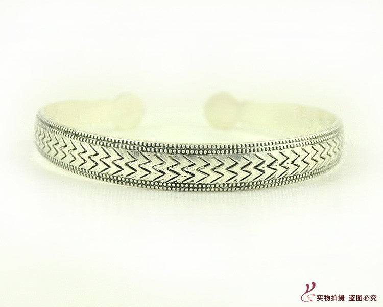 Wholesale Tibetan Silver Bracelet Miao Silver Jewelry Vintage Carved Opening JDC-BT-YF005