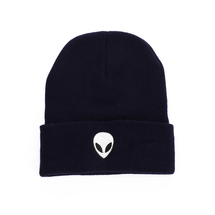 Wholesale knitted hat dome autumn and winter knitted woolen hat alien embroidered hat MOQ≥2 JDC-FH-YueH008