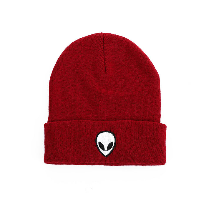 Wholesale knitted hat dome autumn and winter knitted woolen hat alien embroidered hat MOQ≥2 JDC-FH-YueH008