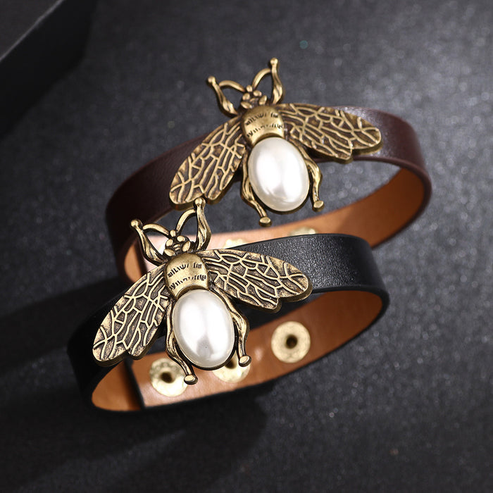 Wholesale Alloy Little Bee PU Leather Pearl Bracelet JDC-BT-QiN003