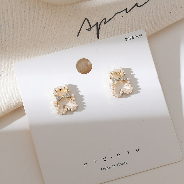 Wholesale Earrings Alloy Silver Pin Cute Pearl Bear JDC-ES-Baolai009