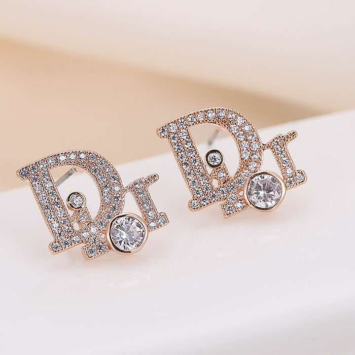 Jewelry WholesaleWholesale letter metal micro-set diamond copper stud earrings JDC-ES-Dingy001 Earrings 鼎煜 %variant_option1% %variant_option2% %variant_option3%  Factory Price JoyasDeChina Joyas De China