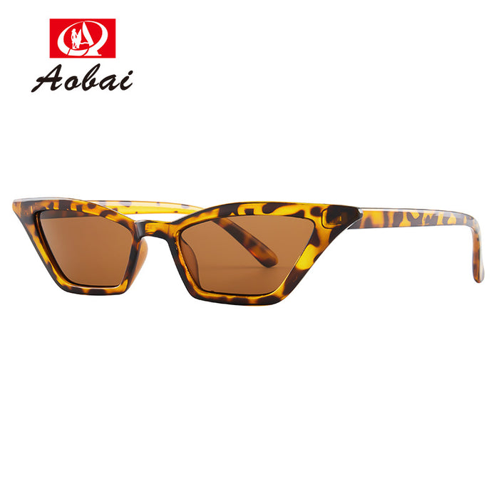 Wholesale Sunglasses PC Cat Eye Small Frame Triangle Retro Leopard Print JDC-SG-AoB010