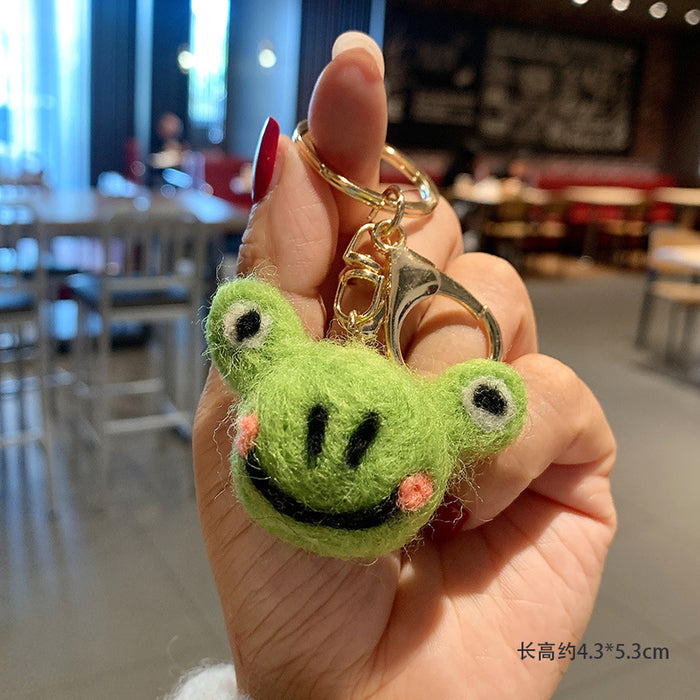 Wholesale diy wool felt keychain female cute doll plush JDC-KC-MXiong013