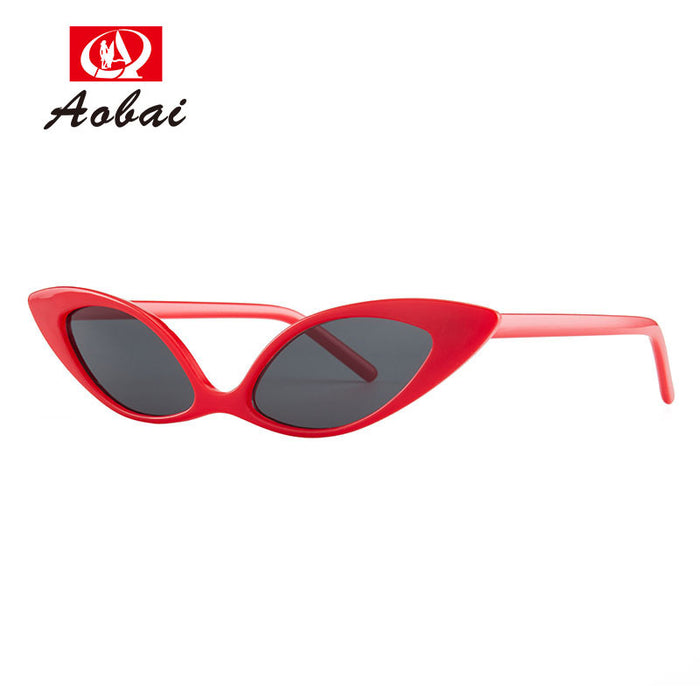 Wholesale Sunglasses PC Futuristic Cat Eye Small Frame JDC-SG-AoB008