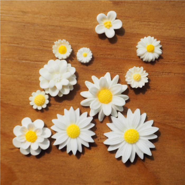 Wholesale DIY Phone Case Accessories Resin Daisy 11pcs/pack MOQ≥2 JDC-DIY-Miaobei003