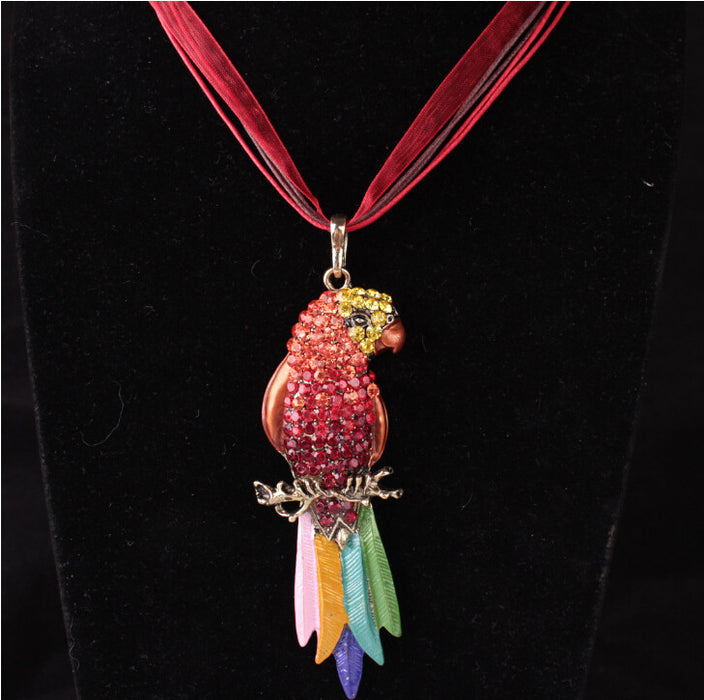 Wholesale Electroplated Colorful Feather Parrot Lace Rope Necklace JDC-NE-LvXin007