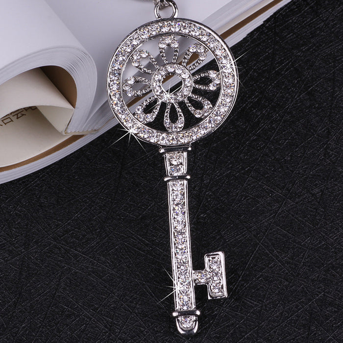 Jewelry WholesaleWholesale vintage silver alloy long key sweater necklace JDC-NE-Jiaow006 Necklaces 娇婉 %variant_option1% %variant_option2% %variant_option3%  Factory Price JoyasDeChina Joyas De China