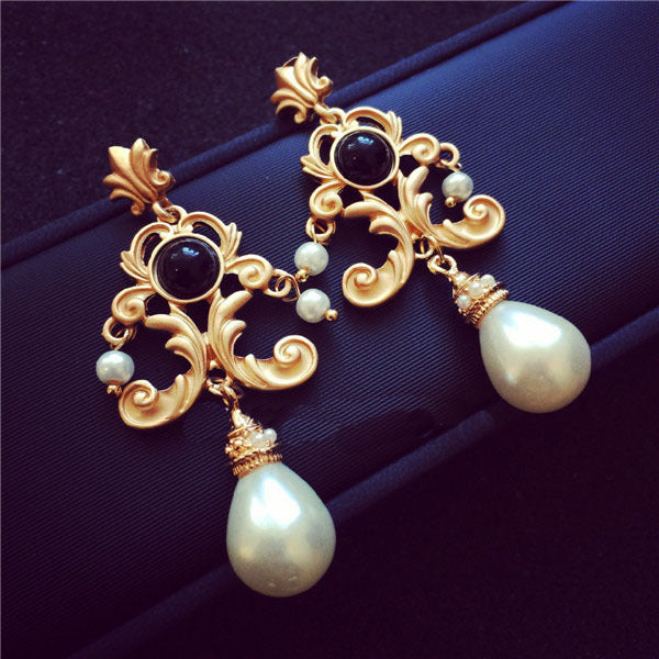 Wholesale Palace Pearl Earrings Vintage Baroque JDC-ES-PREMNT001