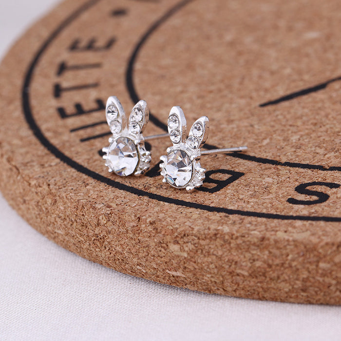 Wholesale Small Fresh Stud Earrings Mini Flower Pearls JDC-ES-Mdd013