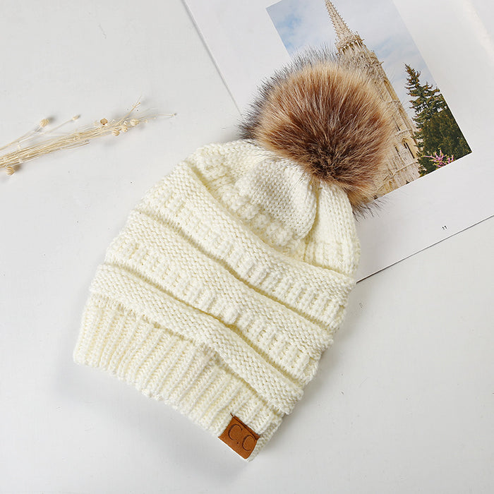 Wholesale Ponytail and Wool Ball Knitted Warm and Thick Wool Hats JDC-FH-HengYu001