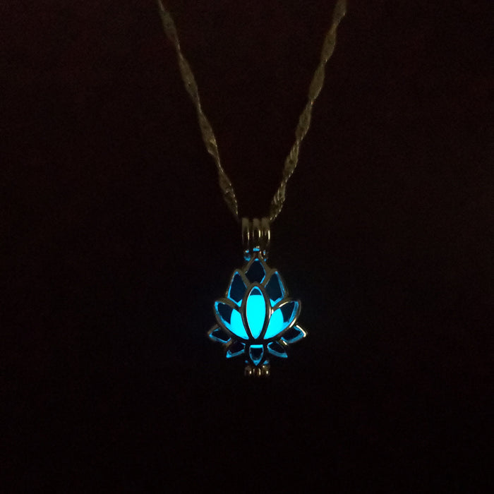 Jewelry WholesaleWholesale Popular Lotus Photo Box Luminous Pendant JDC-NE-zifei003 Necklaces 紫菲 %variant_option1% %variant_option2% %variant_option3%  Factory Price JoyasDeChina Joyas De China