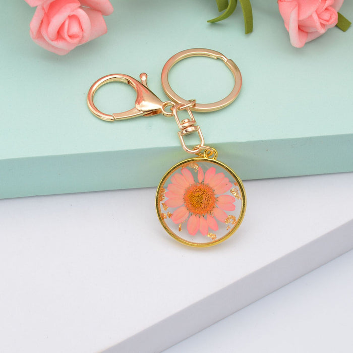 Wholesale Daisy Flower Crystal Epoxy Resin Keychain MOQ≥2 JDC-KC-YiWa003