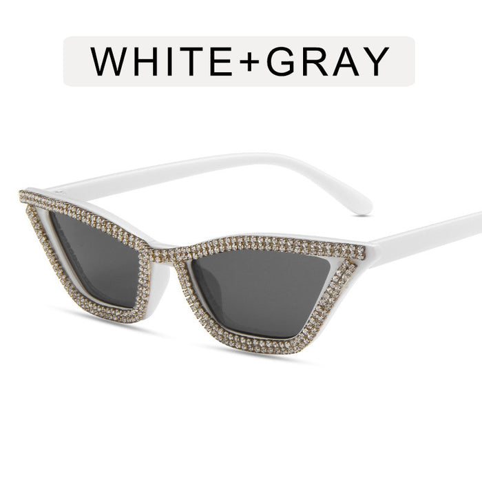 Wholesale diamond cat eye triangle sunglasses with diamonds JDC-SG-GuangD016