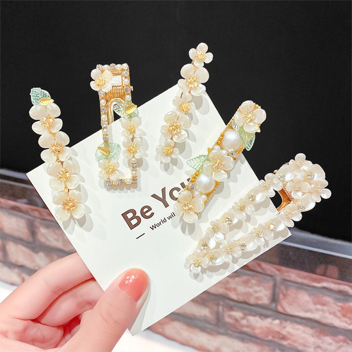 Wholesale Hollow Pearl Rhinestone Hair Clip Shell Flower Duck Bill Clip JDC-HC-Hengx002