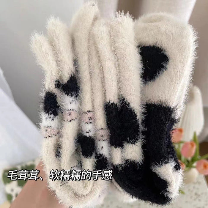 Wholesale Fuzzy Socks Nylon Mid-Cylinder Sweat Absorbing Velvet Cute Cows Spots MOQ≥2 JDC-SK-DuoDa001