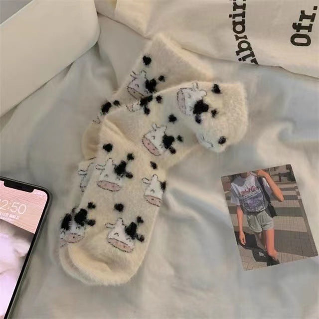 Wholesale Fuzzy Socks Nylon Mid-Cylinder Sweat Absorbing Velvet Cute Cows Spots MOQ≥2 JDC-SK-DuoDa001