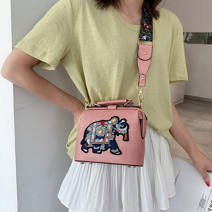 Wholesale Elephant Embroidered PU Crossbody Bag JDC-SD-Panna004