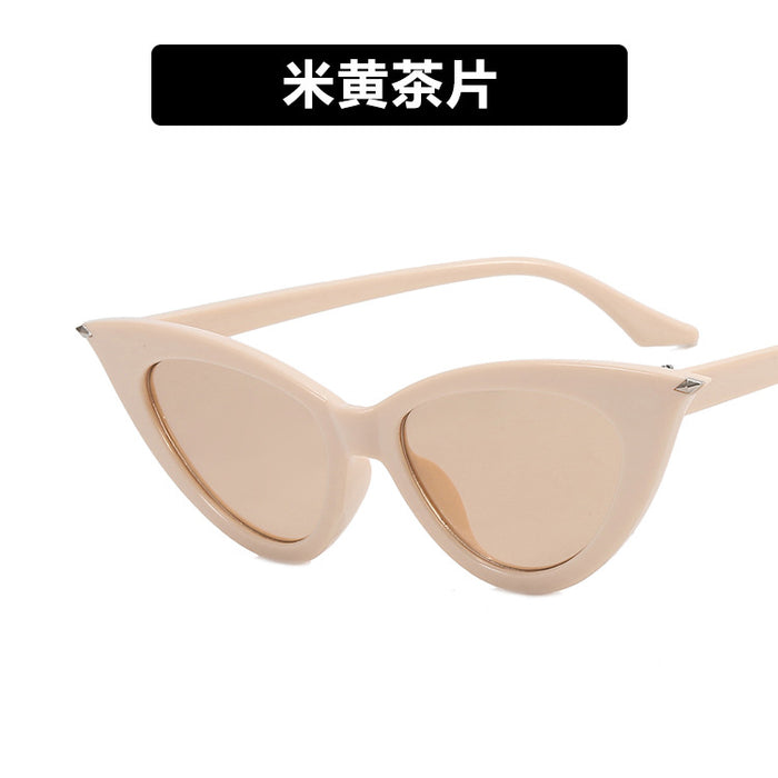 Wholesale cat eye small frame street sunglasses JDC-SG-KD172