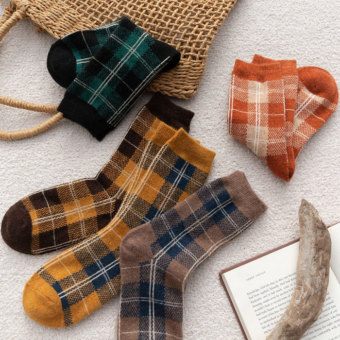 Wholesale Socks Wool Mid-Cylinder Warmth Thick Retro Plaid JDC-SK-ChangShen005