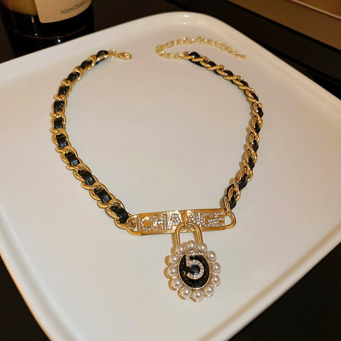 Wholesale Diamond Pearl Number Leather Braided Necklace JDC-NE-BY074