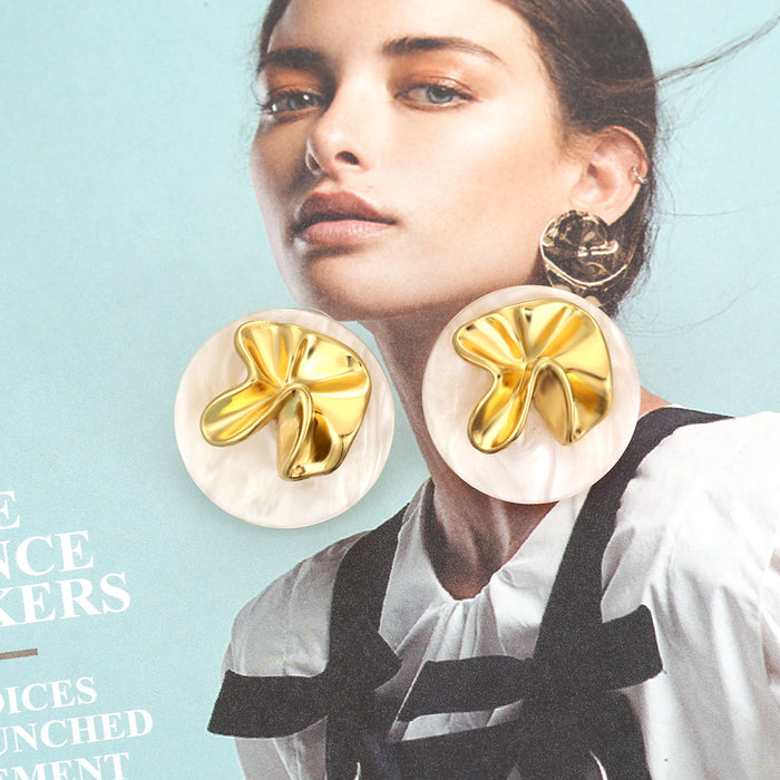 Wholesale Vintage Ruffled Floral Alloy Earrings JDC-ES-ManY032