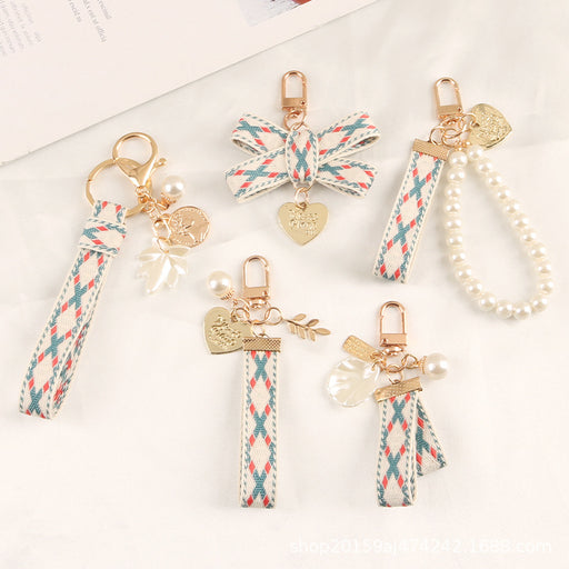 Jewelry WholesaleWholesale Alloy Striped Fabric With Pearl Heart Keychain JDC-KC-YiHan001 Keychains 伊菡 %variant_option1% %variant_option2% %variant_option3%  Factory Price JoyasDeChina Joyas De China