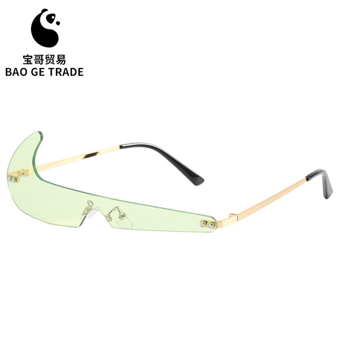 Wholesale Cool Girl Concave Shape Sports Wind Sunglasses Small Hook Irregular JDC-SG-BaoG001