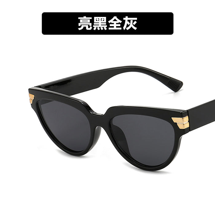 Wholesale triangle cat eye sunglasses rice nails JDC-SG-KD177