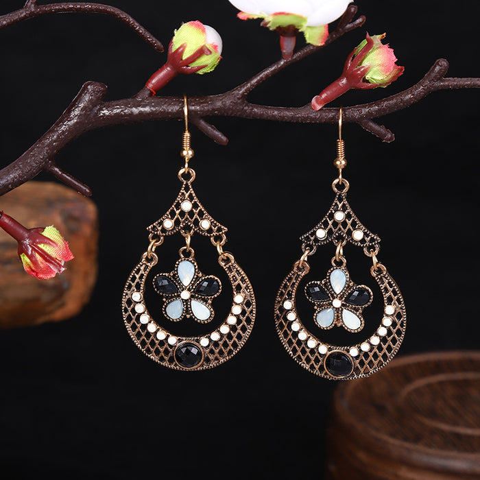 Wholesale Earrings Alloy Vintage Hollow Small Flowers MOQ≥2 JDC-ES-Daiq048