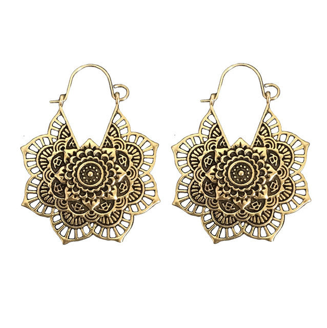 Wholesale hollow pattern ethnic style personality mandala flower earrings JDC-ES-Tjie001