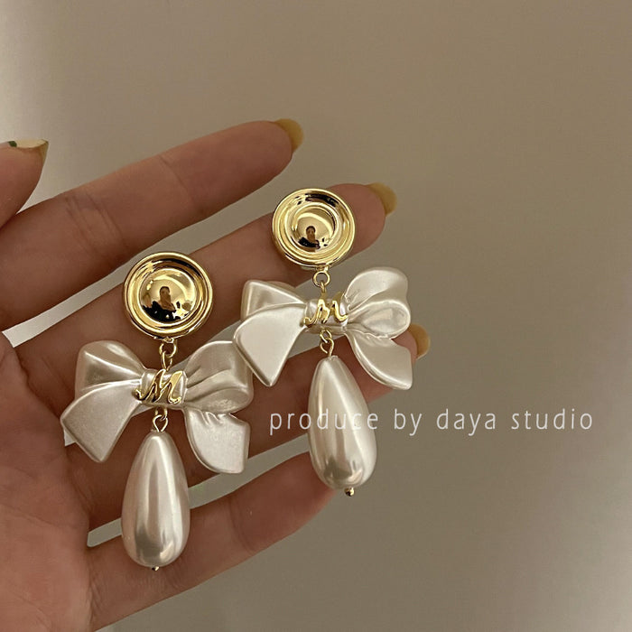 Jewelry WholesaleWholesale high sense bow water drop pearl earrings JDC-ES-AIS003 Earrings 艾珊 %variant_option1% %variant_option2% %variant_option3%  Factory Price JoyasDeChina Joyas De China