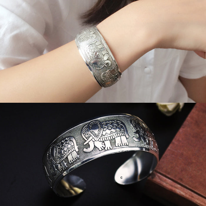 Wholesale Ancient Tibetan Silver Ornament Carved Opening Miao Silver Bracelet JDC-BT-YF007