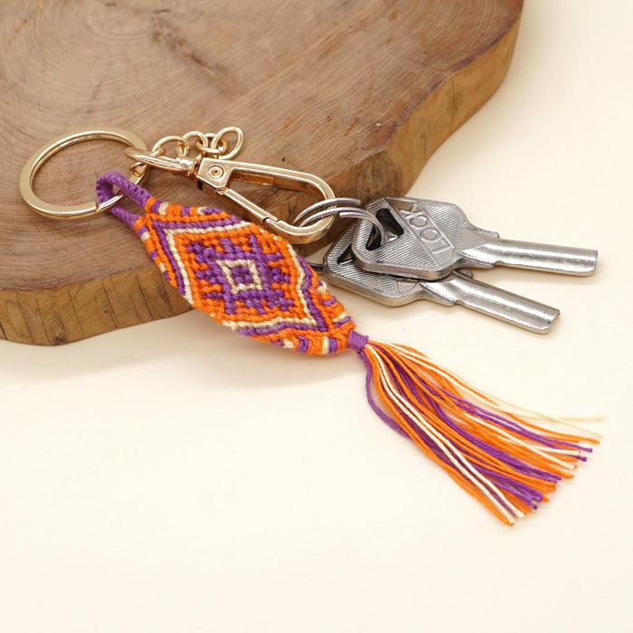 Jewelry WholesaleWholesale red cotton thread color matching hand woven tassel keychain JDC-KC-Yuxz021 Keychains 煜星珠 %variant_option1% %variant_option2% %variant_option3%  Factory Price JoyasDeChina Joyas De China