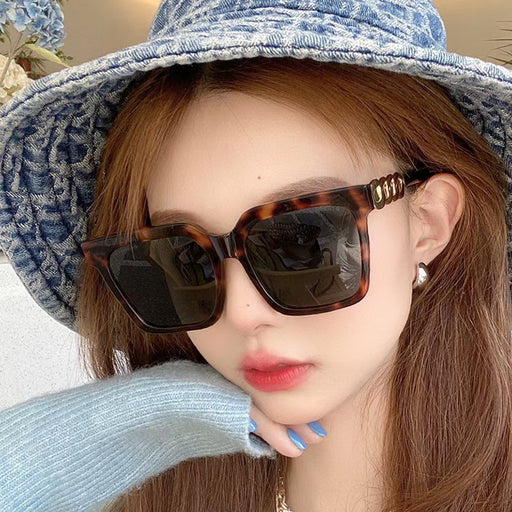 Jewelry WholesaleWholesale Fashion Metal Chain Decorative Glasses Retro Big Square Sunglasses JDC-SG-JiaW003 Sunglasses 嘉威 %variant_option1% %variant_option2% %variant_option3%  Factory Price JoyasDeChina Joyas De China