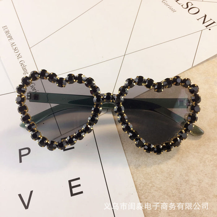 Jewelry WholesaleWholesale Heart Rhinestone Acrylic Ladies Sunglasses MOQ≥2 JDC-SG-GuiM011 Sunglasses 闺淼 %variant_option1% %variant_option2% %variant_option3%  Factory Price JoyasDeChina Joyas De China