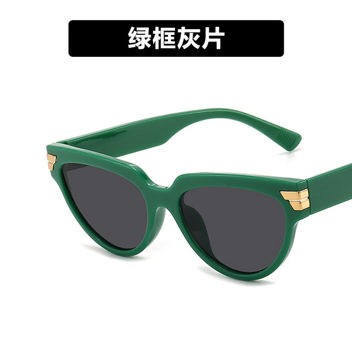 Wholesale triangle cat eye sunglasses rice nails JDC-SG-KD177