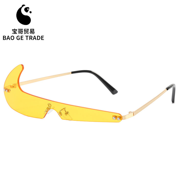 Wholesale Cool Girl Concave Shape Sports Wind Sunglasses Small Hook Irregular JDC-SG-BaoG001