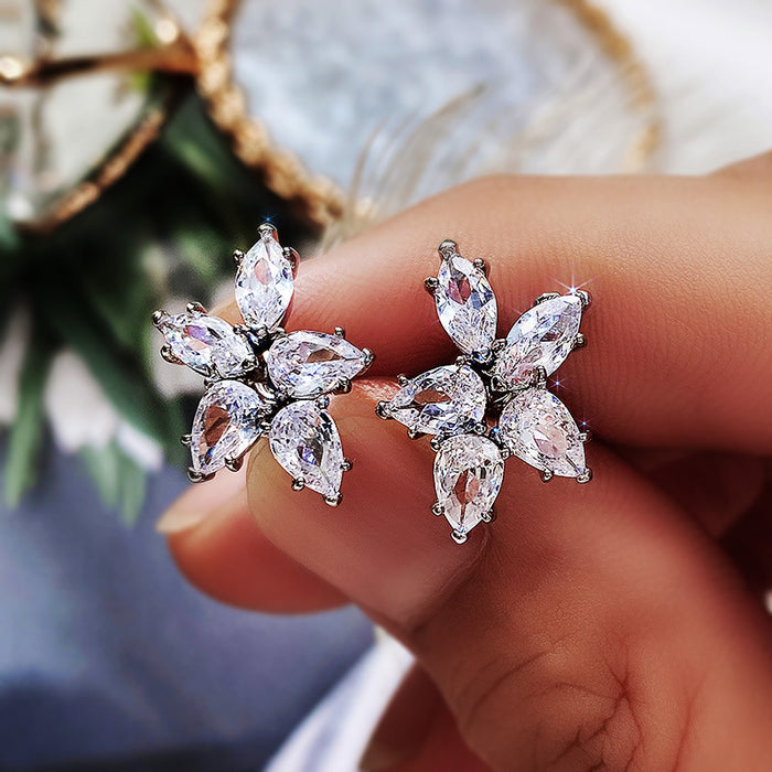 Jewelry WholesaleWholesale five-leaf flower crystal zircon stud earrings JDC-ES-Caos010 Earrings 曹适 %variant_option1% %variant_option2% %variant_option3%  Factory Price JoyasDeChina Joyas De China