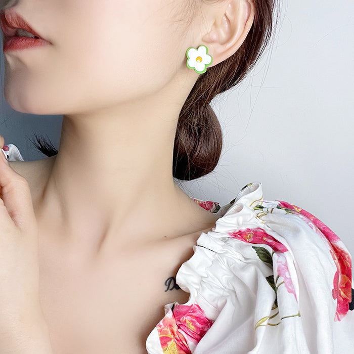 Wholesale Earrings Alloy Color Small Flower Stud Earrings JDC-ES-Tql004