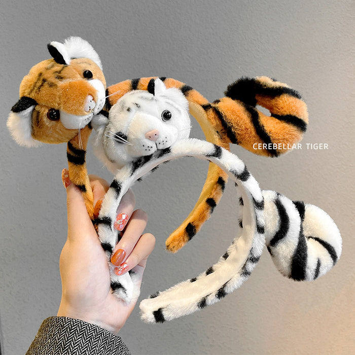 Wholesale cartoon Tigger headband female shape cute tiger JDC-HD-QiaHan001