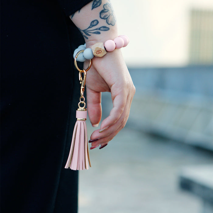 Jewelry WholesaleWholesale Skull Hairball Leather Tassel Silicone Beaded Wristlet Keychain JDC-KC-JM036 Keychains 杰米 %variant_option1% %variant_option2% %variant_option3%  Factory Price JoyasDeChina Joyas De China