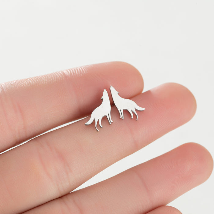 Wholesale Earrings Titanium Steel Animal Wolf Earrings Cartoon Cute Stud Earrings JDC-ES-JS007